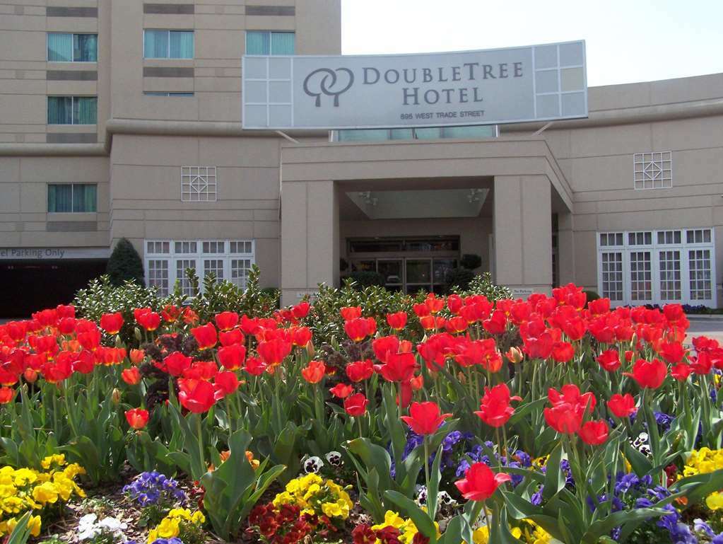 ดับเบิลทรี บาย ฮิลตัน ชาร์ลอตต์ เกตเวย์ วิลเลจ Hotel ชาร์ล็อต ภายนอก รูปภาพ